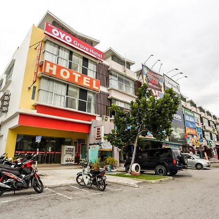 OYO 89583 Grove Hotel Kajang Buitenkant foto